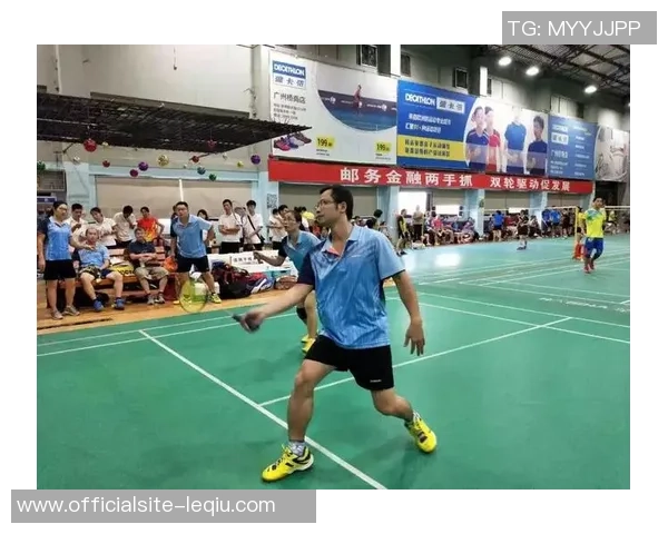 南京羽毛球队区域防守战术深度分析与实战应用探讨